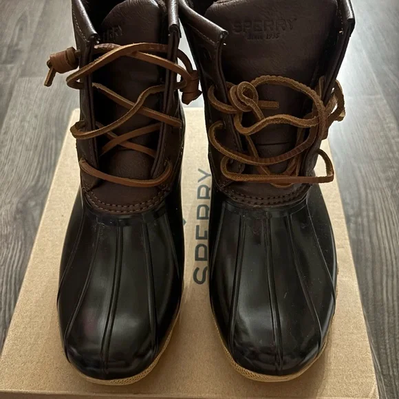 Sperry | Shoes | Saltwater Duck Bootsperry Dark Brown And  display picture 2